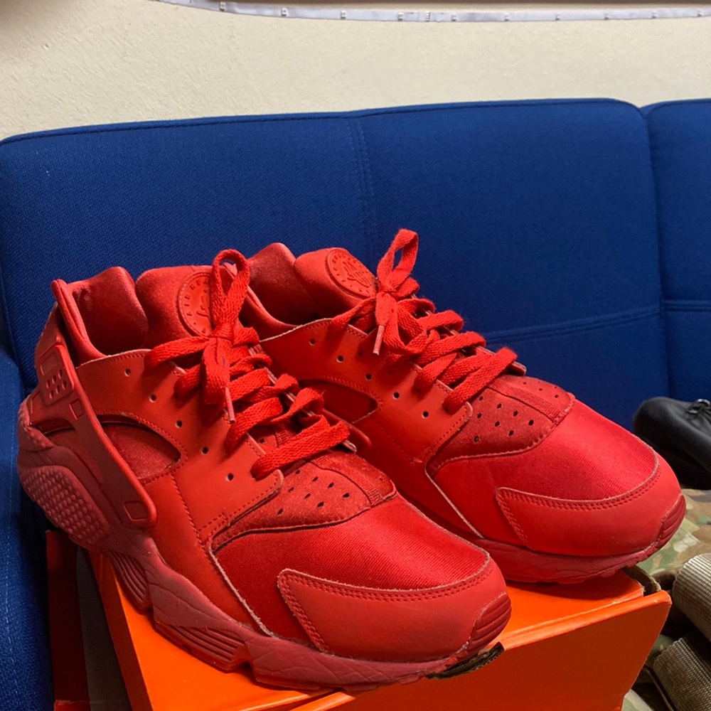 Nike Air Huarache - NikeID Triple Red